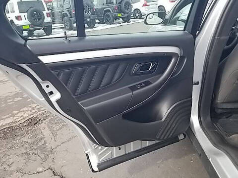 2018 Ford Taurus SEL