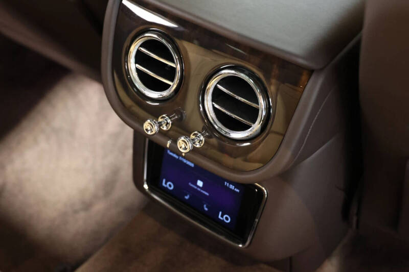 2021 Bentley Bentayga V8