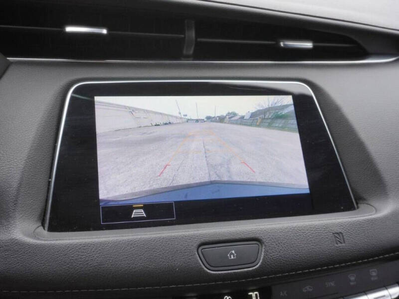 2021 Cadillac XT4 Premium Luxury