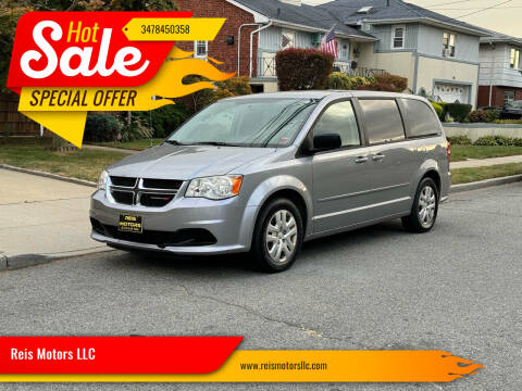 2014 Dodge Grand Caravan for sale at Reis Motors LLC in Lawrence NY