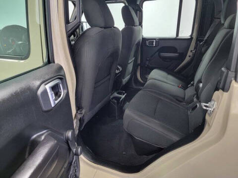 2020 Jeep Gladiator Sport