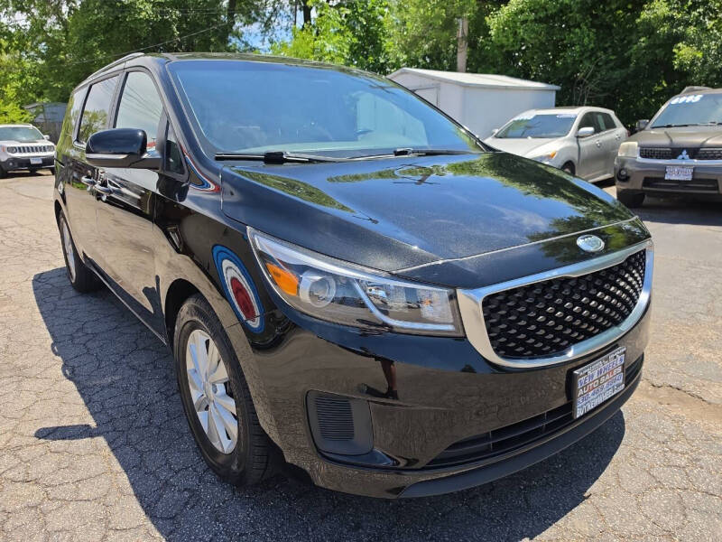 2017 Kia Sedona LX
