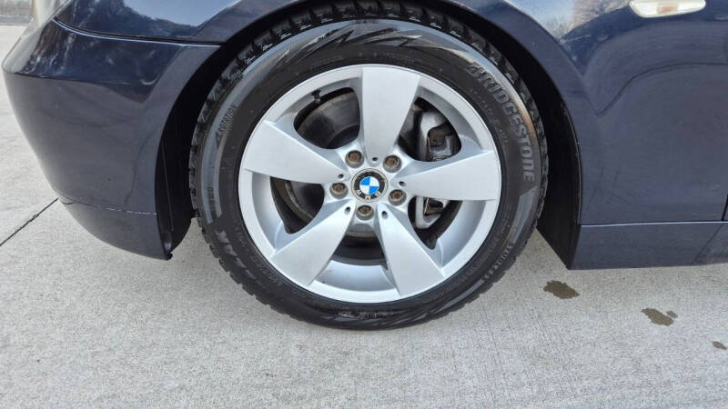 2005 BMW 5 Series 530i