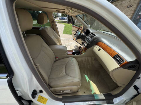 2004 Lexus LS 430