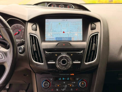 2017 Ford Focus ST