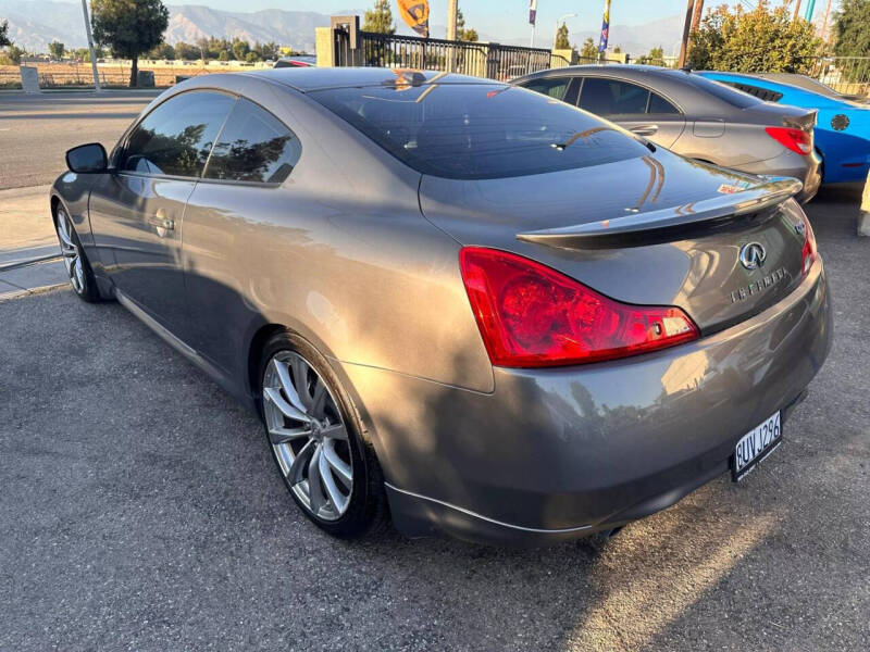 2008 INFINITI G 37 Sport photo 9