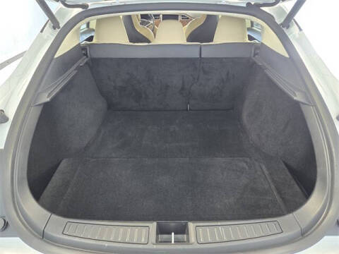 2017 Tesla Model S 90D