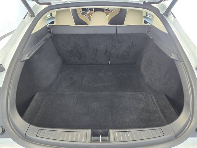 2017 Tesla Model S 90D