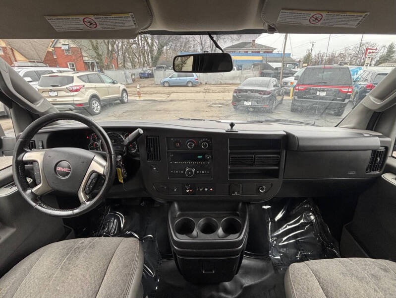 2019 GMC Savana 2500