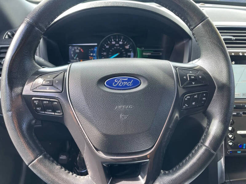 2017 Ford Explorer Limited