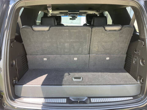 2017 Cadillac Escalade Platinum