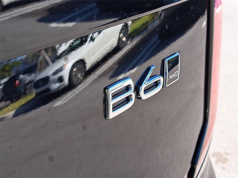 2026 Volvo XC90 B6 Core