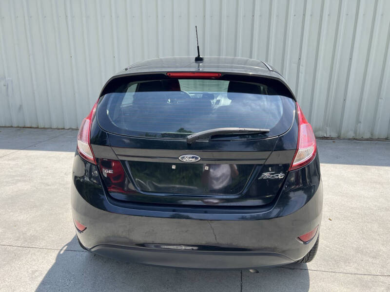 2017 Ford Fiesta SE