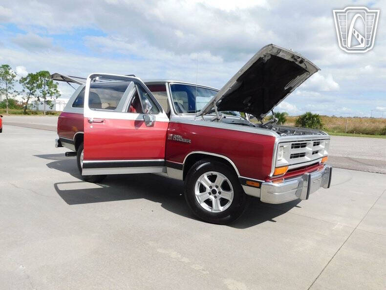 1988 Dodge Ramcharger 100