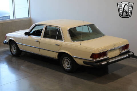 1980 Mercedes-Benz 450-Class