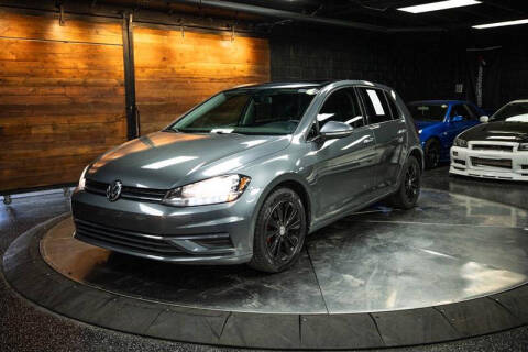 2020 Volkswagen Golf TSI