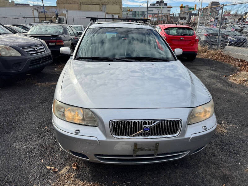 2005 Volvo V70 2.4