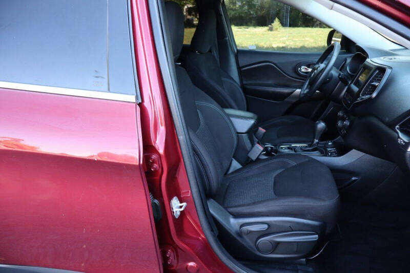 2019 Jeep Cherokee Latitude