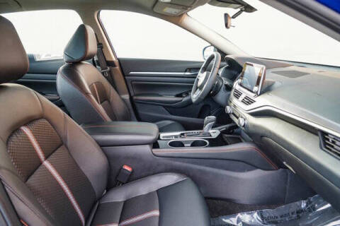 2025 Nissan Altima 2.5 SR