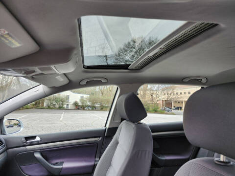 2006 Volkswagen Rabbit