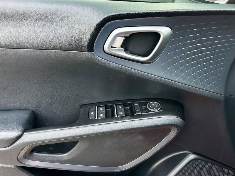 2020 Kia Soul GT-Line