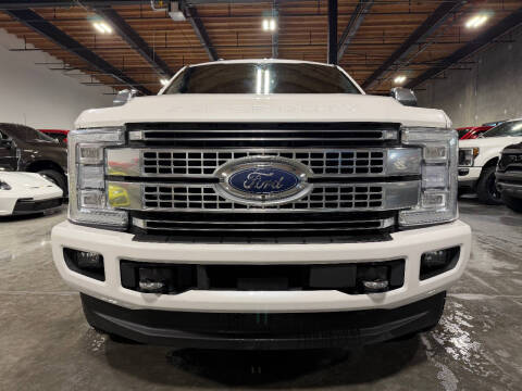 2017 Ford F-350 Super Duty Platinum
