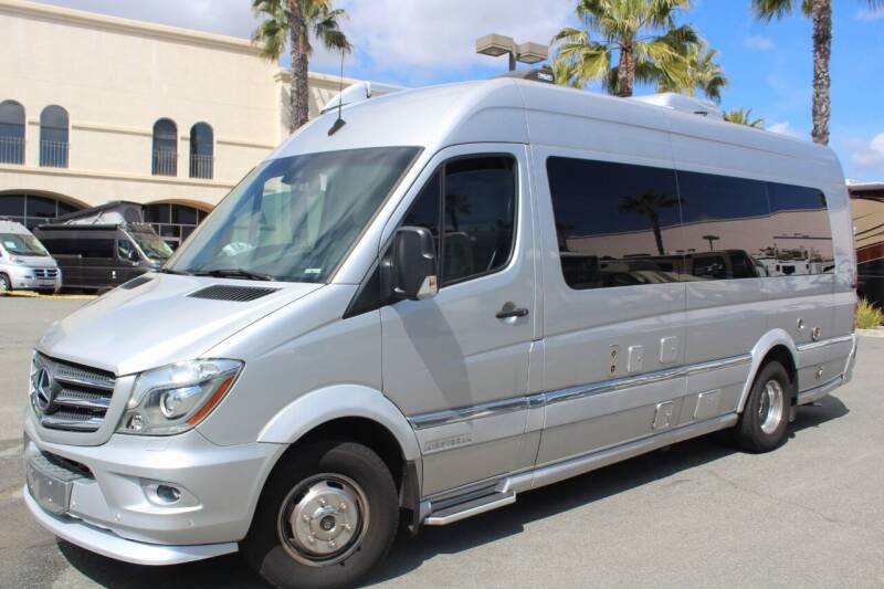 2018 Airstream EXT Grand Tour for sale at Rancho Santa Margarita RV in Rancho Santa Margarita CA