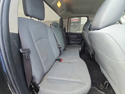 2017 RAM 1500 Express