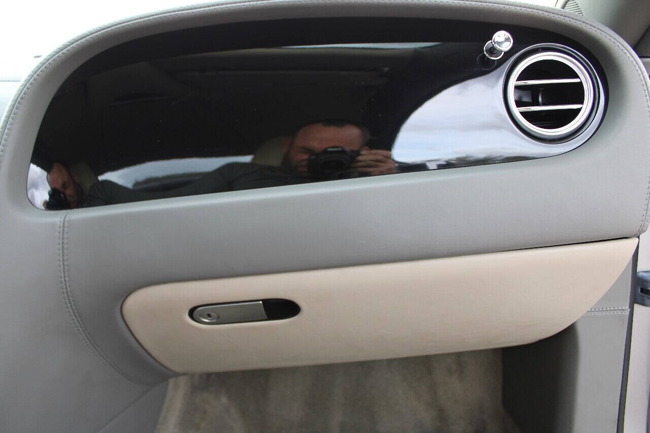 2007 Bentley Continental 32