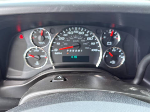 2025 Chevrolet Express 2500