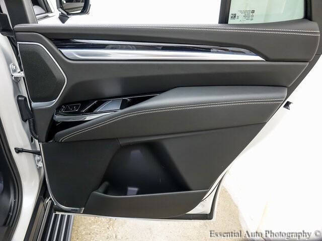 2025 Cadillac Escalade Sport