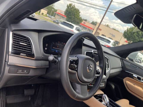 2024 Volvo XC90 Recharge T8 Ultimate Bright Theme 7P