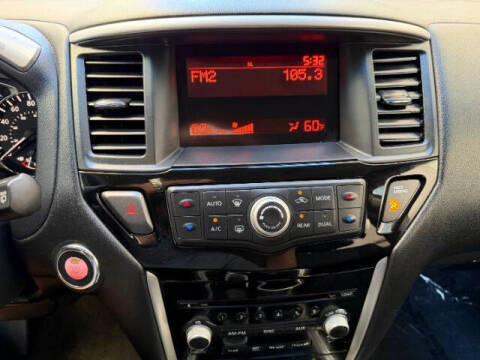 2015 Nissan Pathfinder