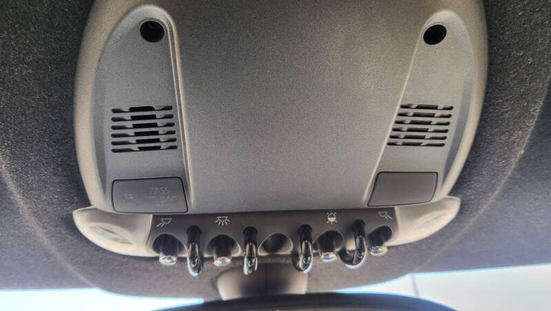2009 MINI Cooper John Cooper Works
