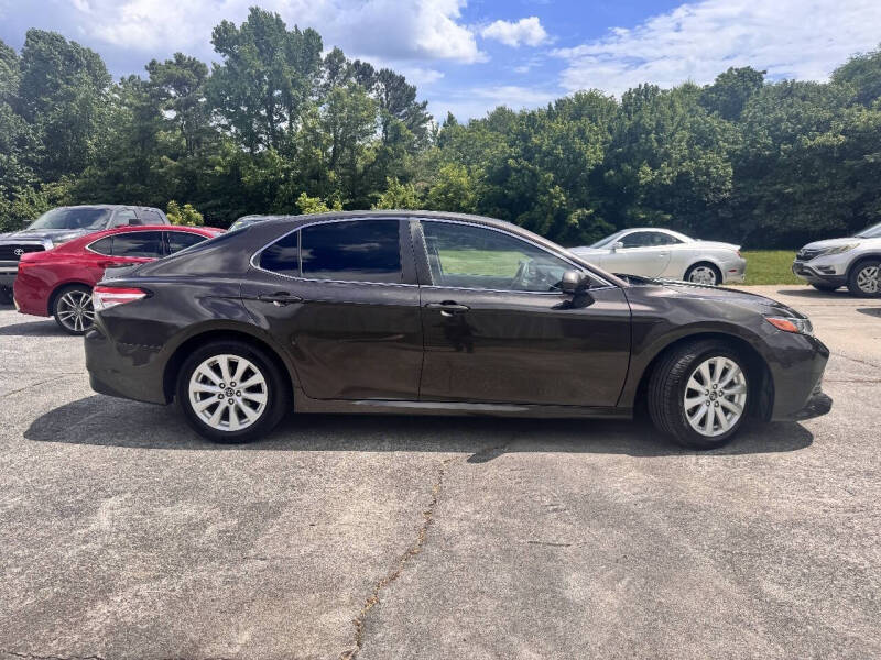 2018 Toyota Camry LE