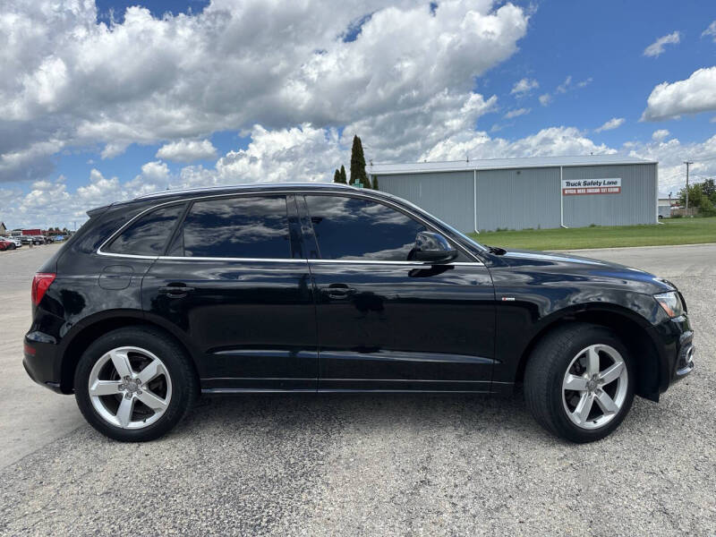 2011 Audi Q5 3.2 quattro Premium Plus