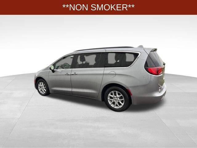 2020 Chrysler Voyager LXi