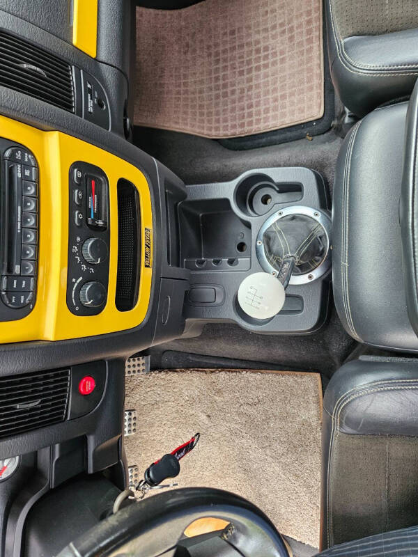 2005 Dodge Ram 1500 SRT-10