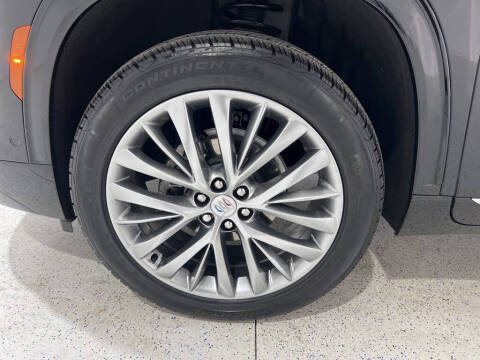 2025 Buick Enclave Avenir