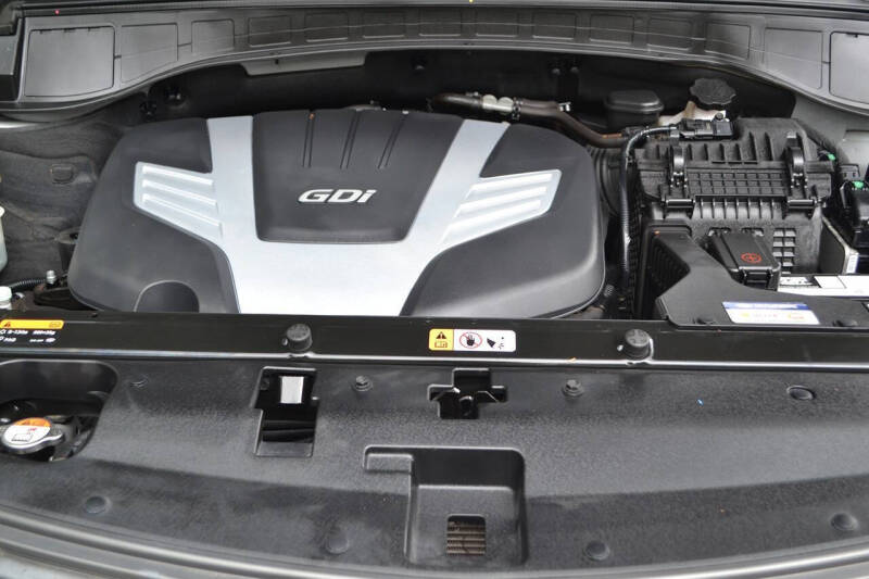 2018 Hyundai Santa Fe Limited Ultimate