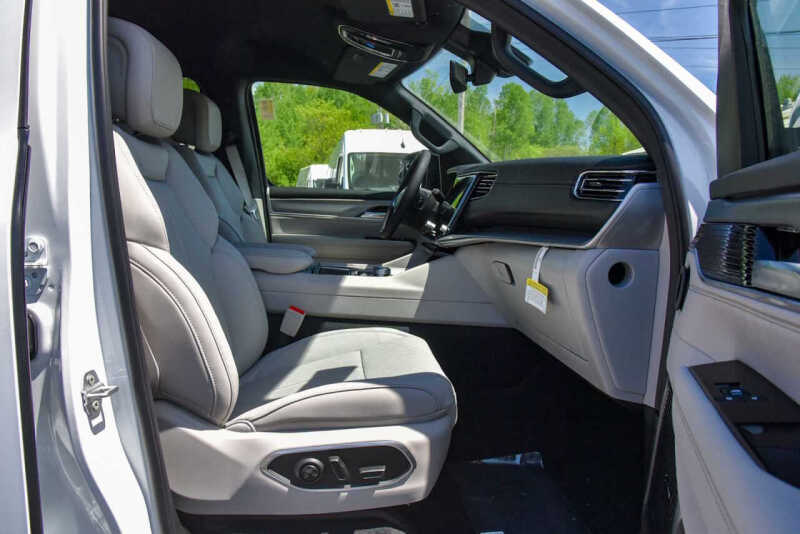 2026 Jeep Grand Wagoneer