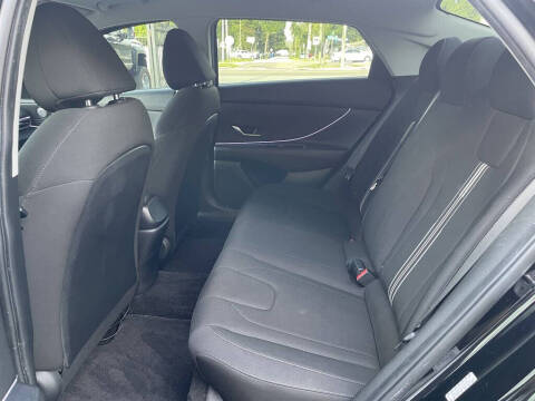 2023 Hyundai Elantra