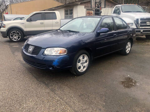 2006 Nissan Sentra for sale at Monroe Auto's, LLC in Parsons TN