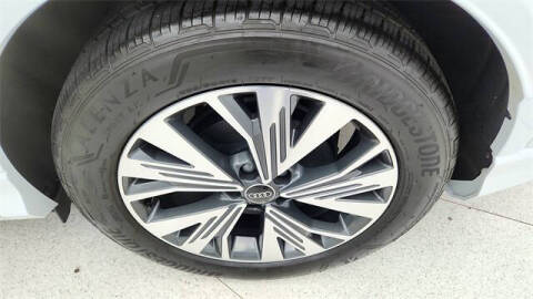 2025 Audi Q4 e-tron Premium Plus 45