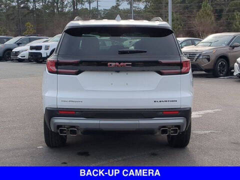 2025 GMC Acadia Elevation
