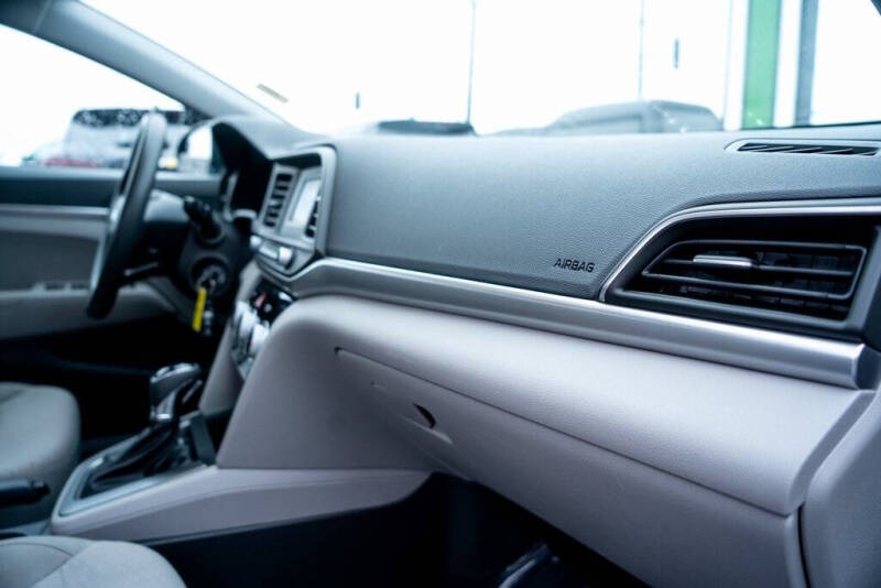 2019 Hyundai Elantra