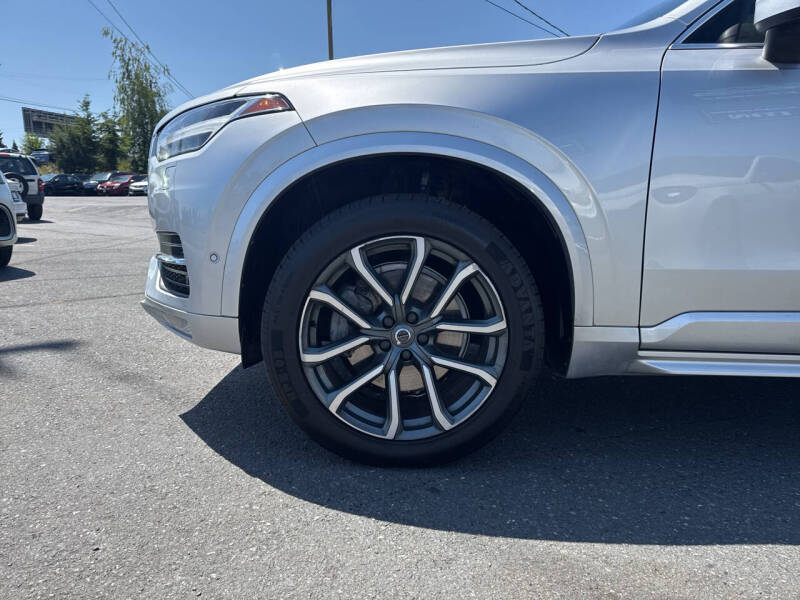 Used 2016 Volvo XC90 Momentum with VIN YV4A22PK3G1071082 for sale in Edmonds, WA