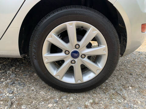 2012 Ford Fiesta SE