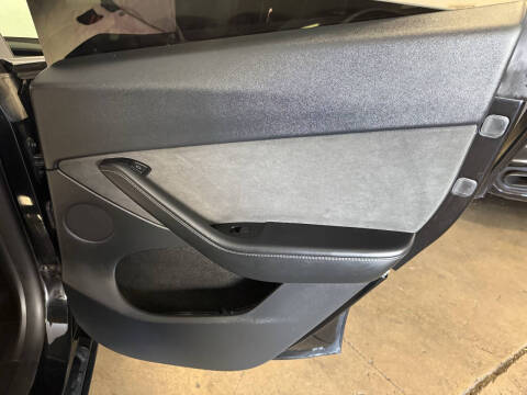 2024 Tesla Model Y Performance