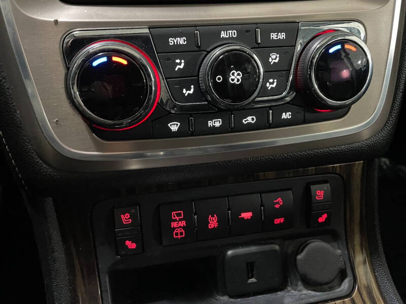 2015 GMC Acadia Denali